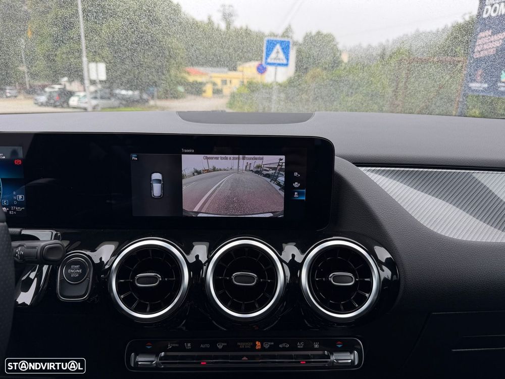 Mercedes-Benz GLA 250 - 33