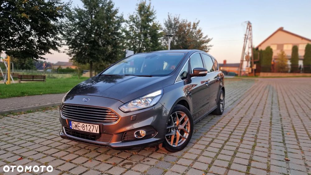 Ford S-Max - 1
