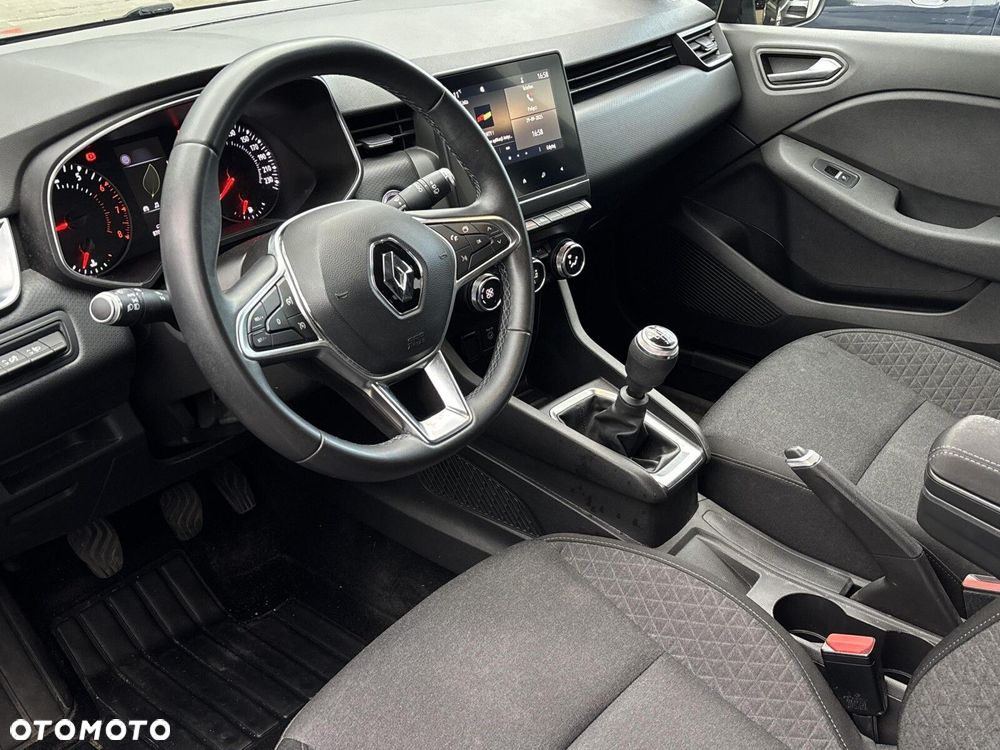 Renault Clio - 14