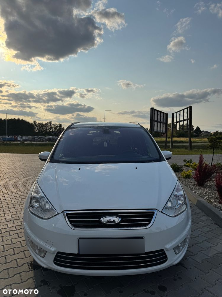 Ford Galaxy - 5