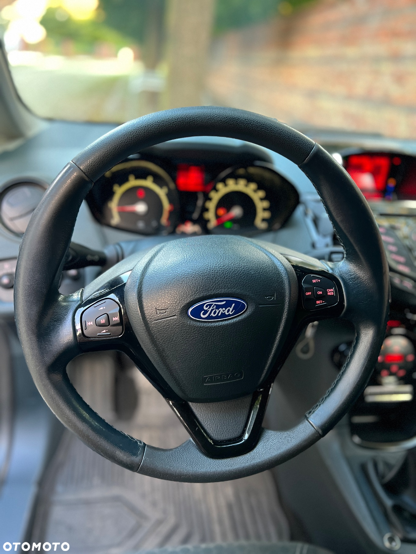 Ford Fiesta 1.4 Titanium - 26