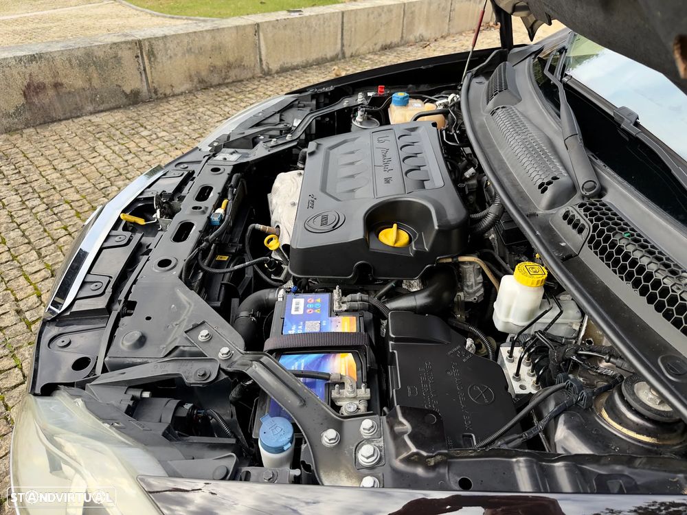 Lancia Delta 1.6 M-Jet Platino Com 57X - 47