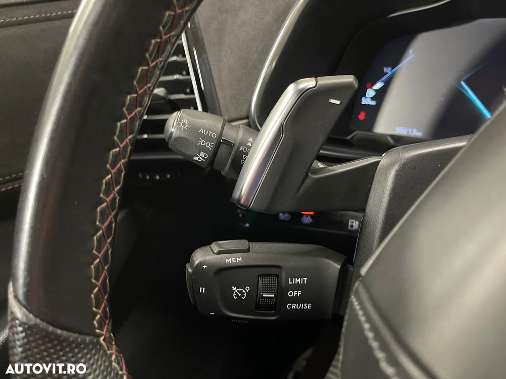 DS Automobiles DS 7 Crossback DS7 1.6 PHeV AWD 300 EAT8 PERFORMANCE LINE + - 30