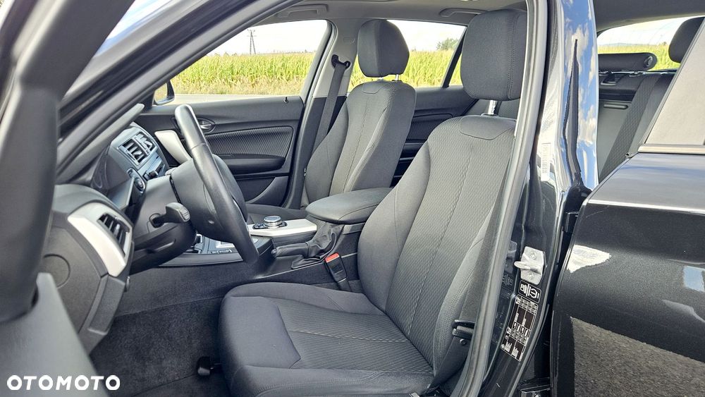 BMW Seria 1 118i Sport Line - 6