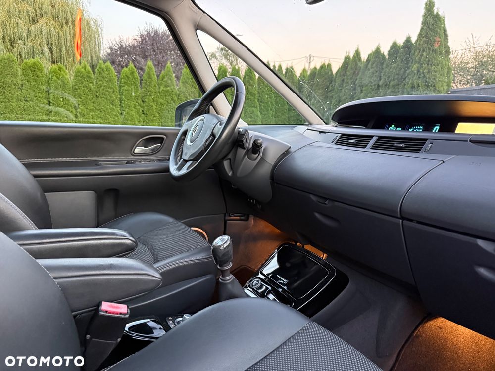 Renault Espace 2.0 dCi FAP Initiale - 35