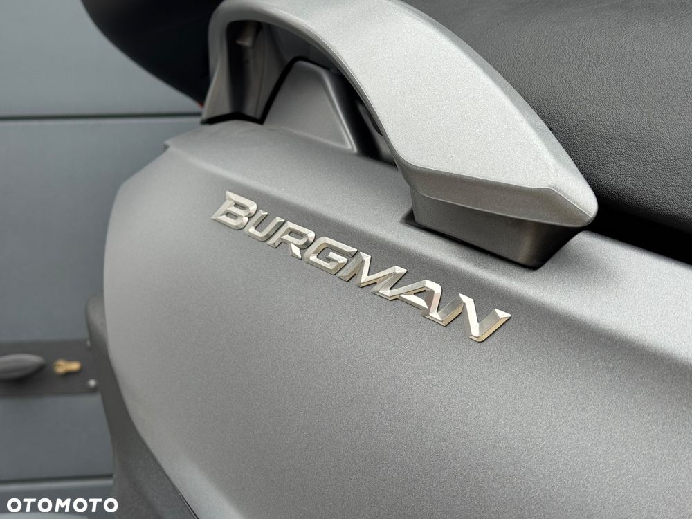 Suzuki Burgman - 8