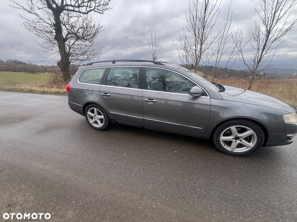 Volkswagen Passat 2.0 TDI Individual Chrom - 8