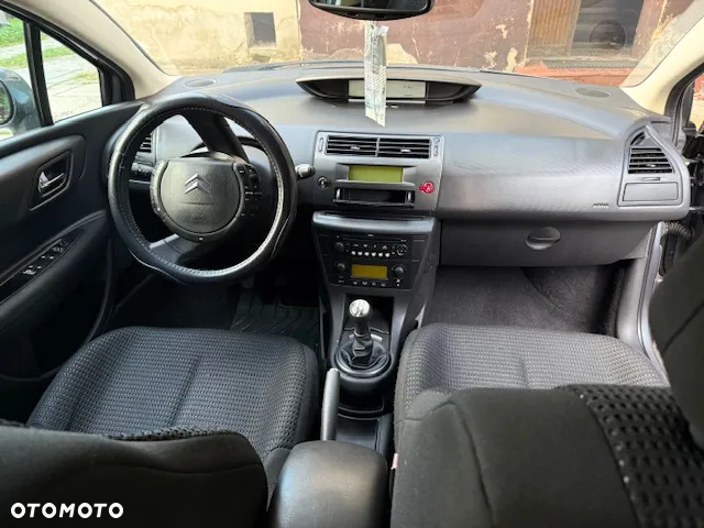 Citroën C4 - 7