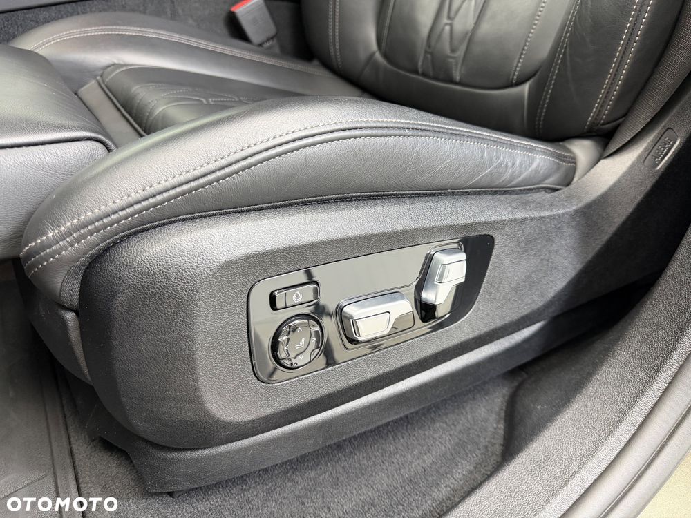 BMW X6 xDrive30d xLine - 22
