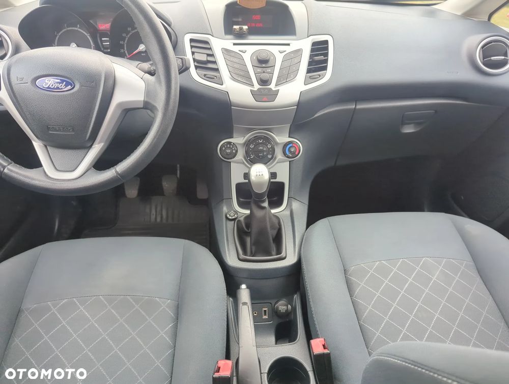 Ford Fiesta 1.25 Trend SVP - 14