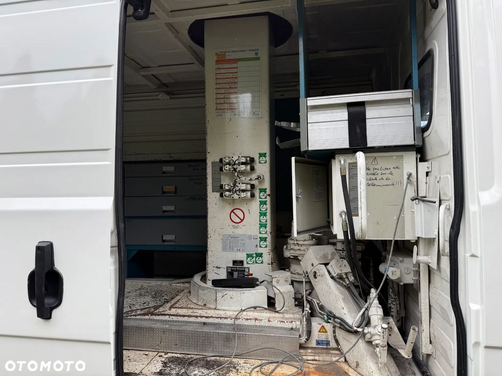 Mercedes-Benz VARIO 815D 17 M - 14