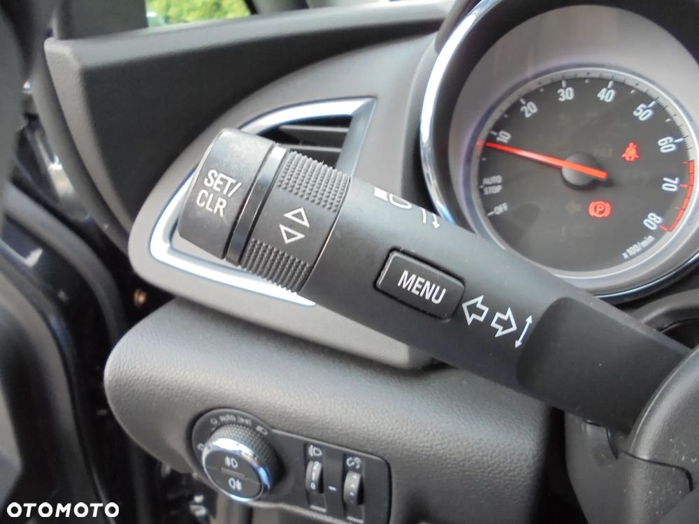 Opel Astra 1.4 Turbo ENERGY - 24