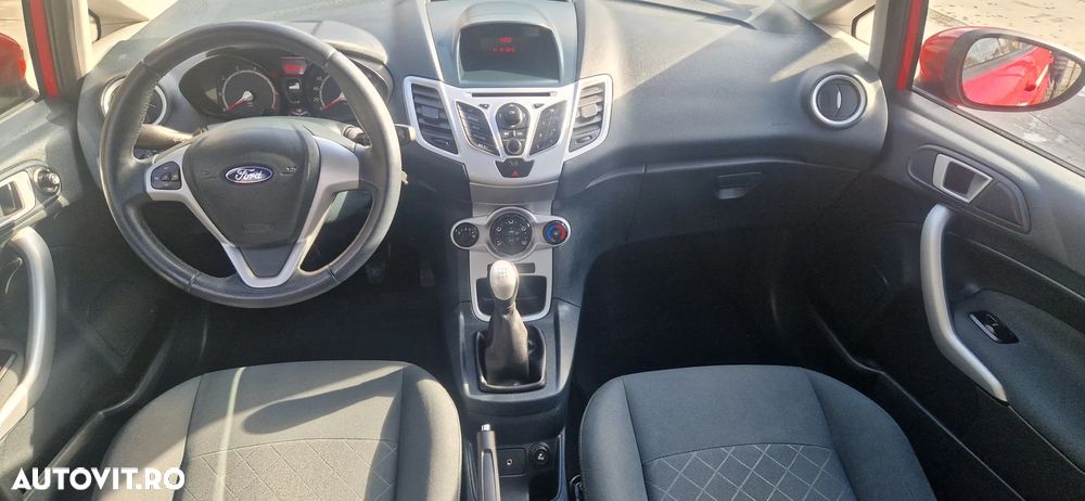 Ford Fiesta - 29