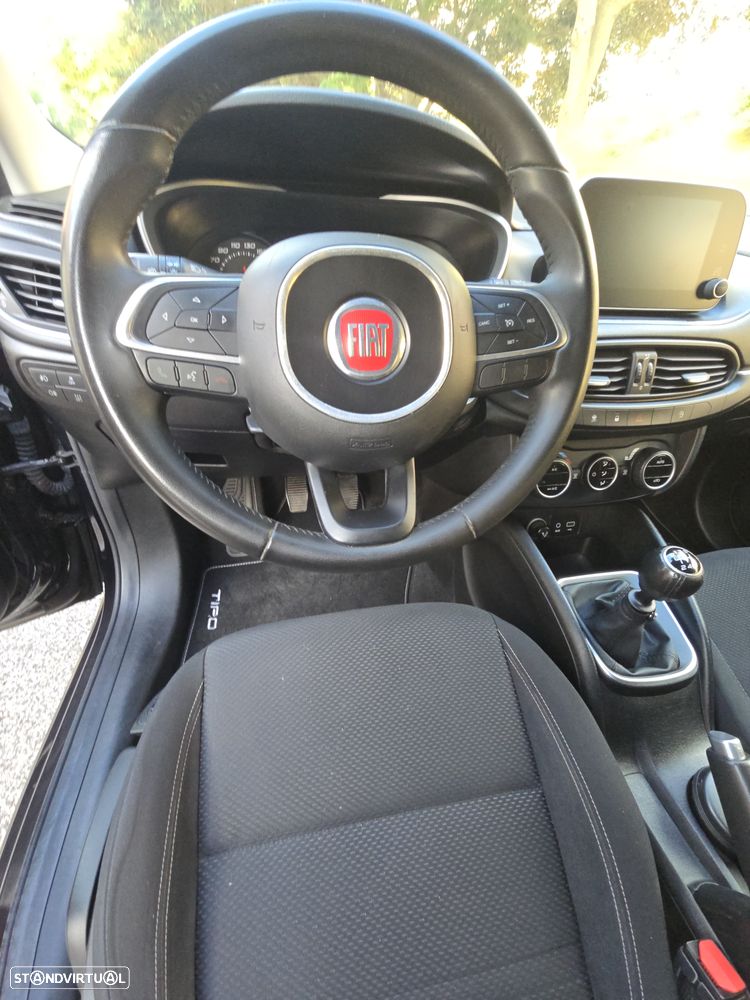 Fiat Tipo Station Wagon 1.6 M-Jet Lounge JLL17 - 21