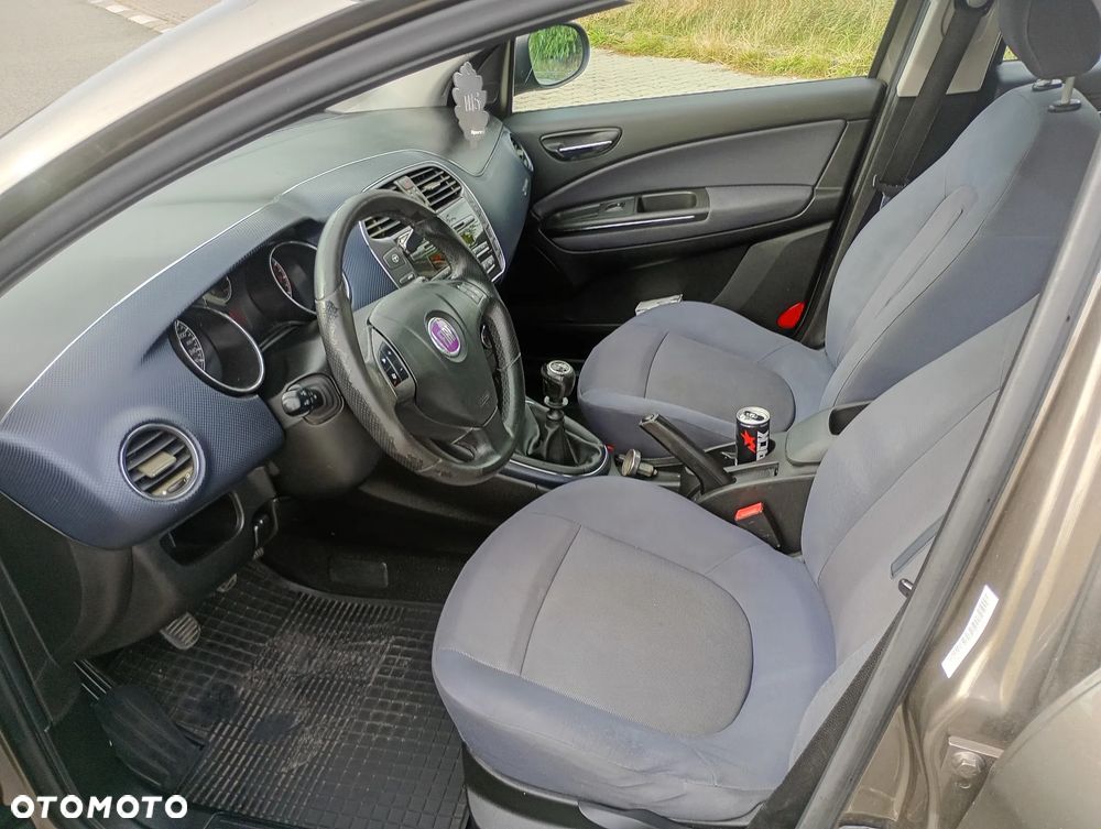 Fiat Bravo 1.4 16V Dynamic - 8