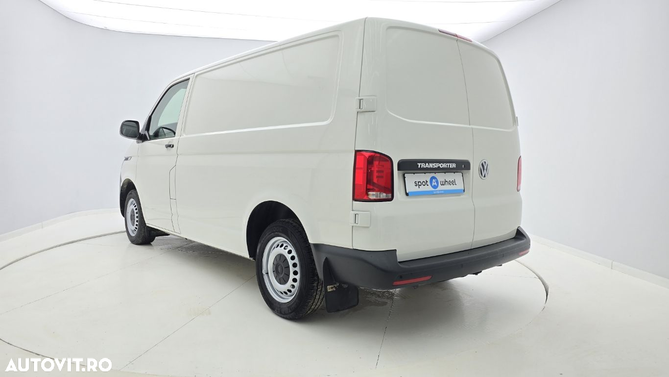 Volkswagen Transporter - 8