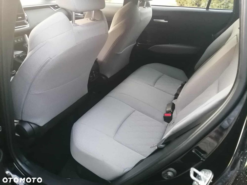 Toyota Corolla Cross 2.0 Hybrid Style AWD - 20