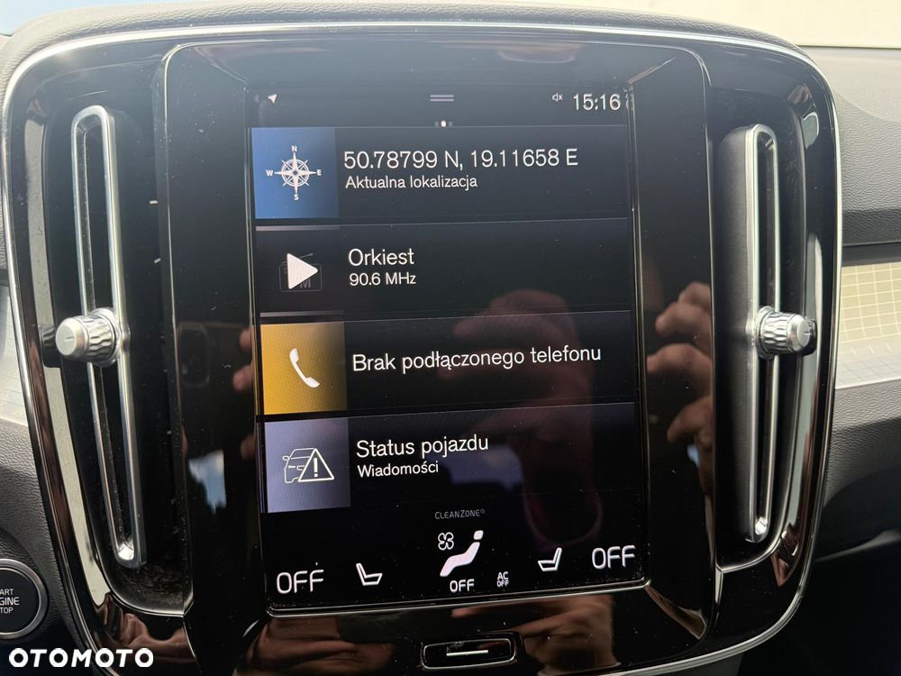 Volvo XC 40 T5 Plug-In Hybrid Plus Dark - 16