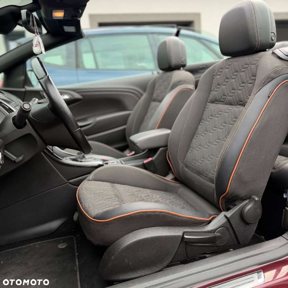 Opel Cascada - 35