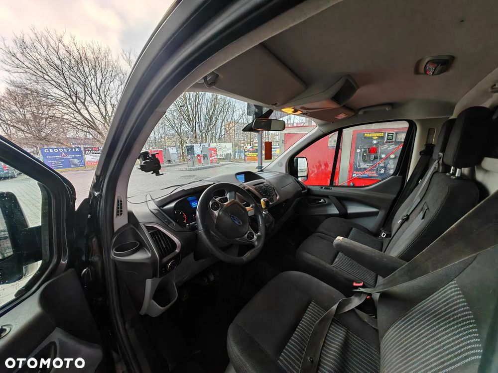 Ford TRANSIT CUSTOM - 5