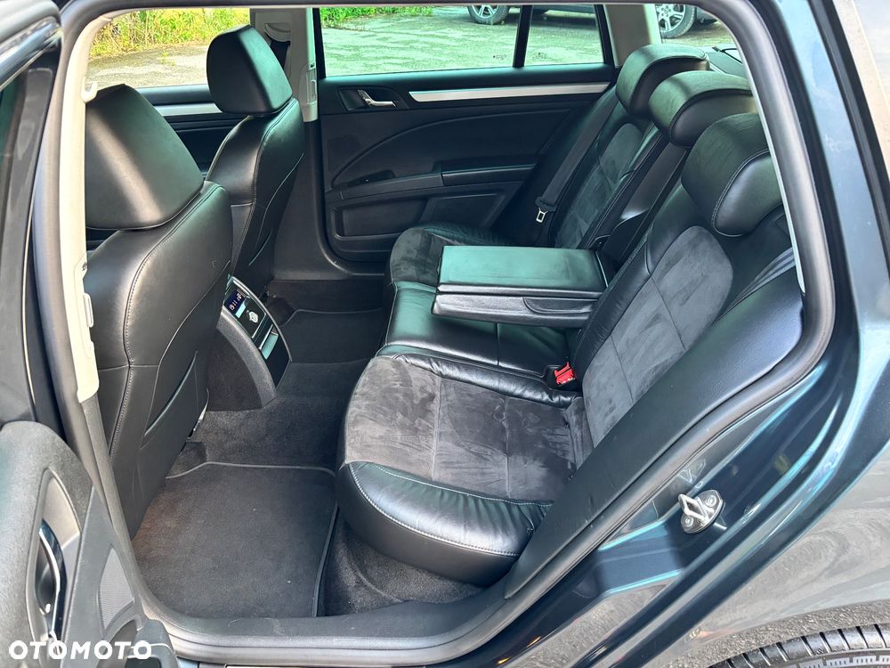 Skoda Superb 1.6 TDI Green tec Exclusive - 24