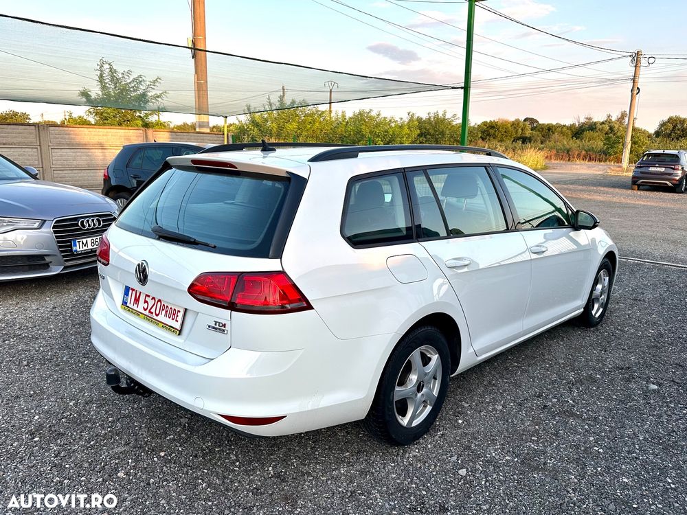 Volkswagen Golf - 4