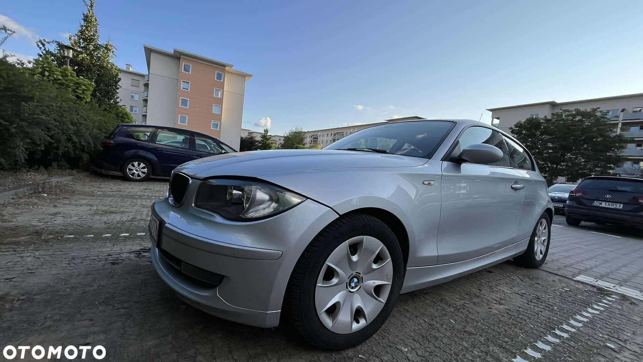 BMW Seria 1 - 2