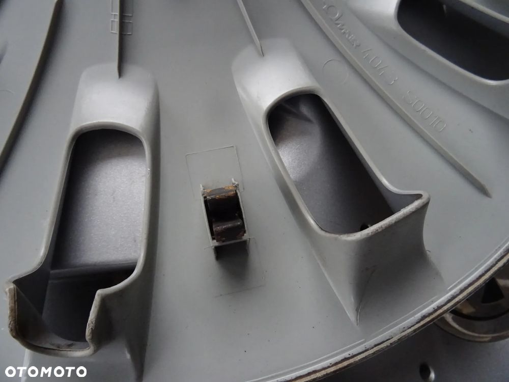 VOLKSWAGEN Oryginalne Kołpaki 15 na spinki do felg z rozstawem 5x100 - 7