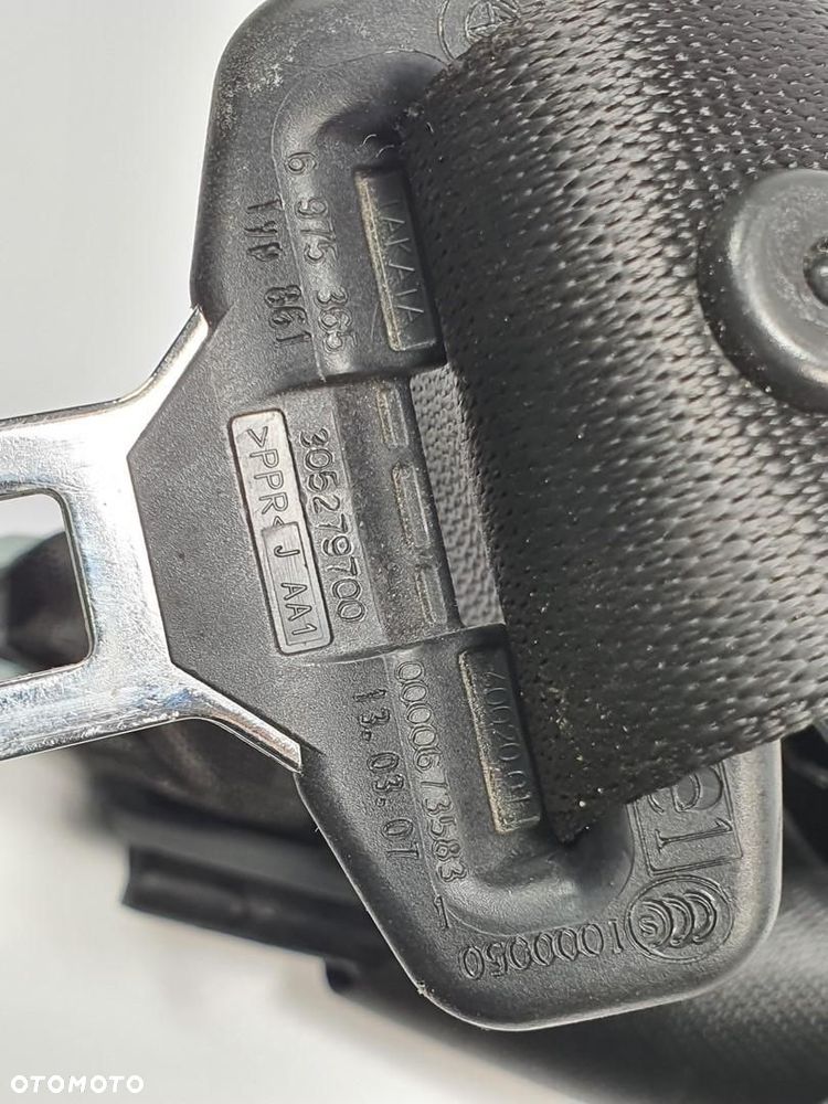 PAS LEWY TYL BMW E90 6975365 3052772 305279700 - 4