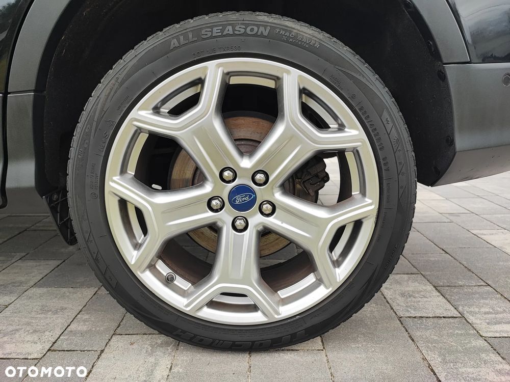 Ford Kuga 2.0 TDCi 4WD Titanium Plus - 27