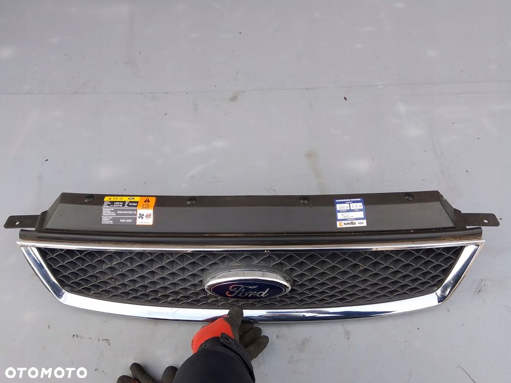 atrapa grill ford c-max i 3m51-r8200c - 2