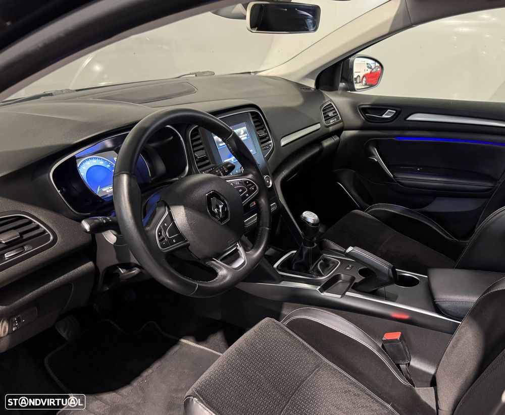 Renault Mégane Sport Tourer 1.5 dCi Intens - 48