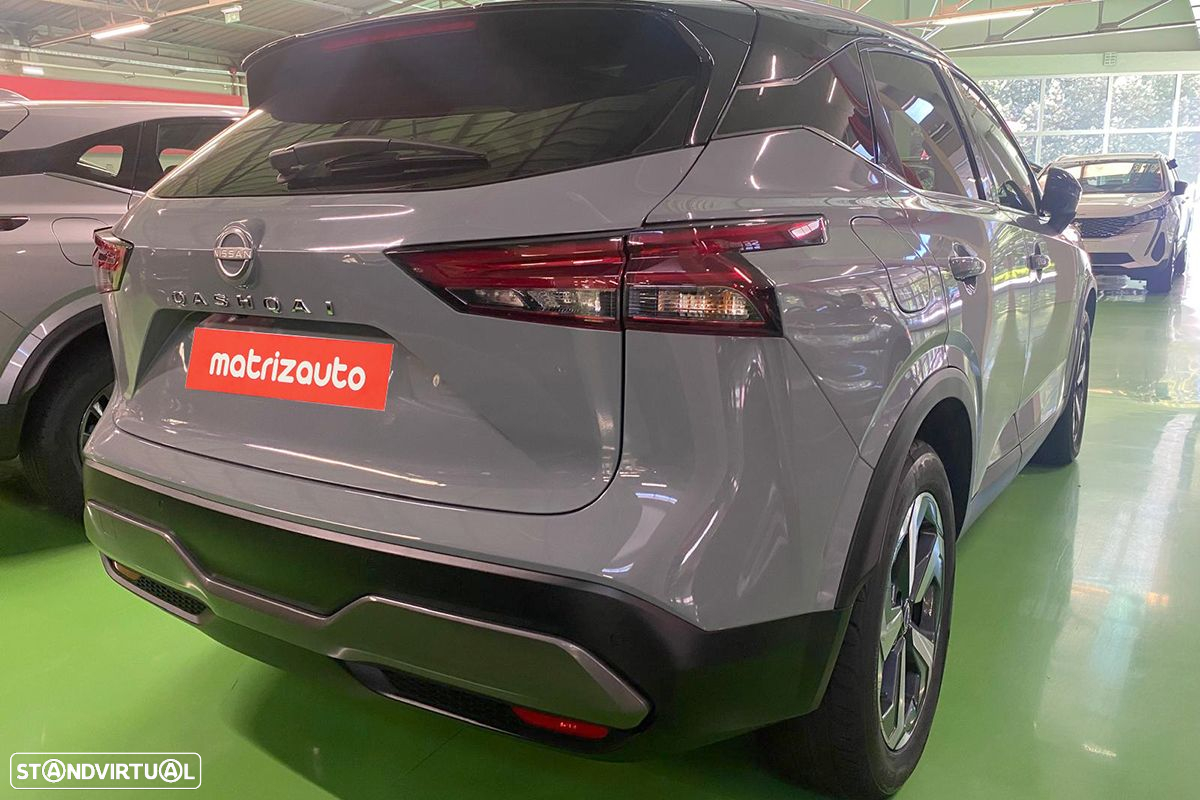 Nissan Qashqai 1.3 DIG-T N-Connecta - 4