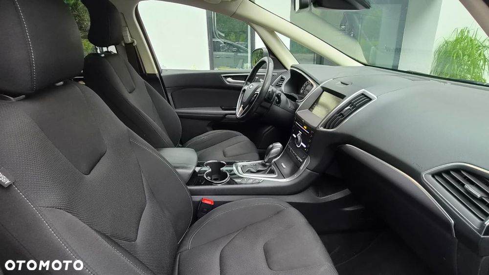 Ford S-Max 2.0 EcoBlue Titanium - 10