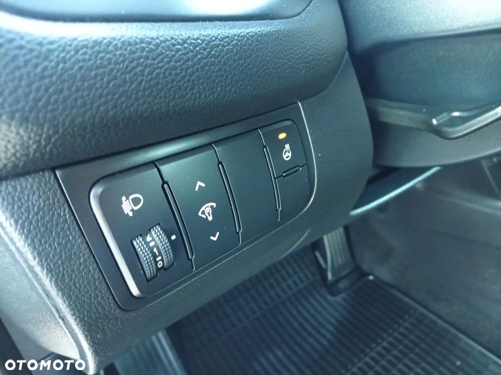 Kia Ceed - 26