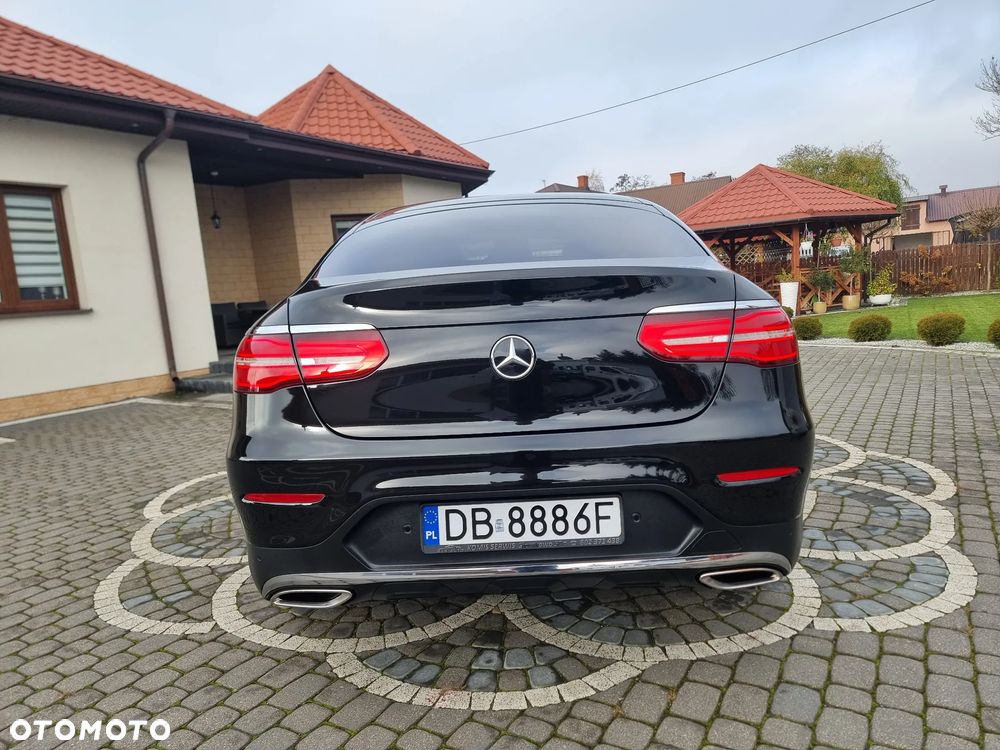 Mercedes-Benz GLC Coupe 250 4-Matic - 4