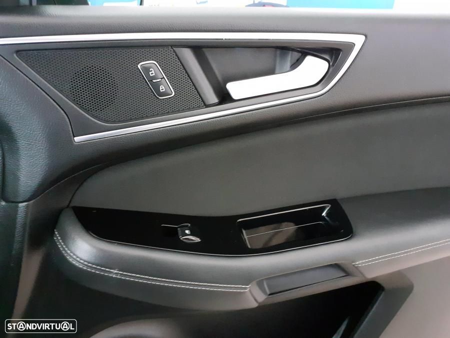 Ford S-Max 2.0 TDCi Titanium - 29