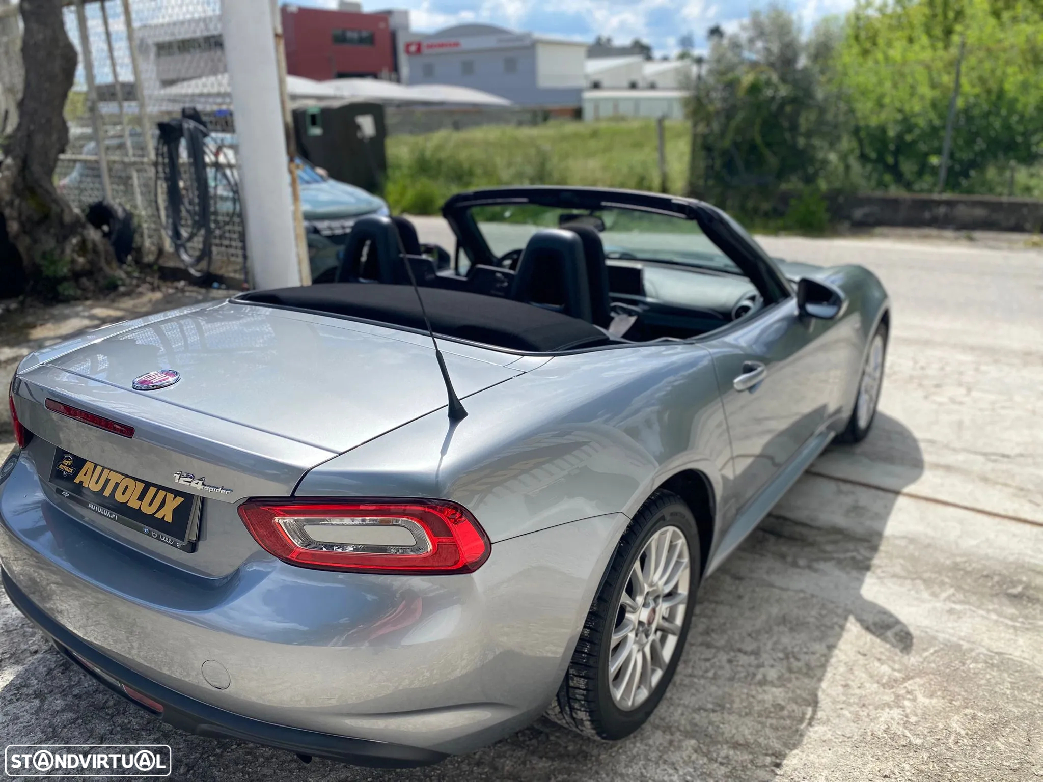 Fiat 124 Spider 1.4 MultiAir Turbo - 15