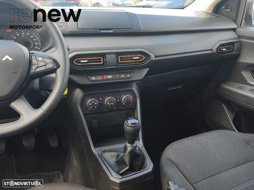 Dacia Sandero Stepway TCe 90 Essential - 17