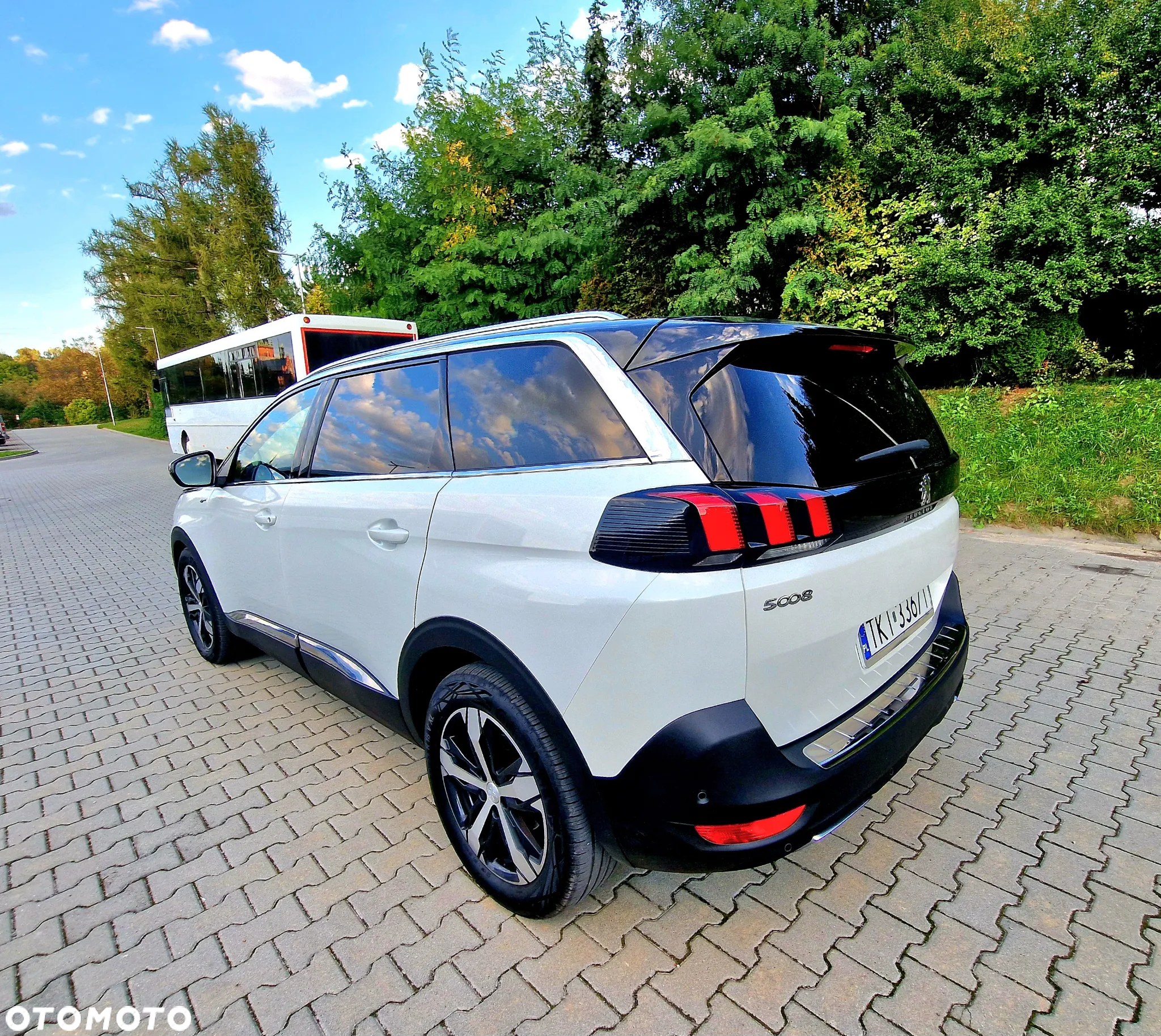 Peugeot 5008 2.0 BlueHDi GT S&S EAT8 - 5