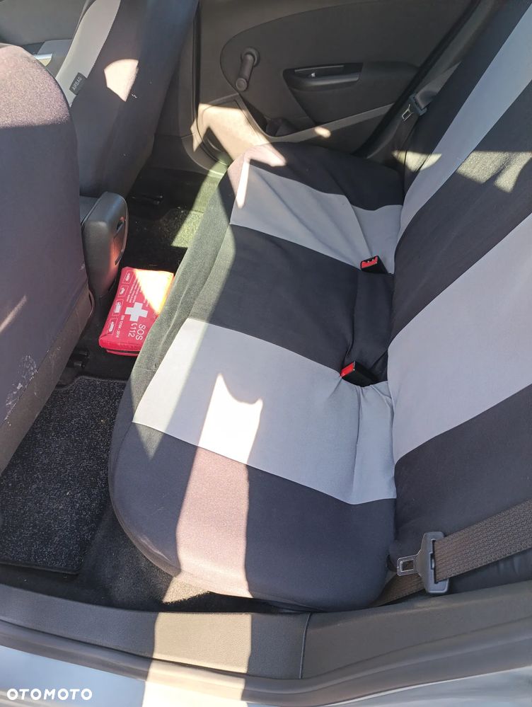 Opel Astra - 18