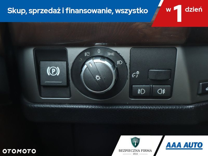 BMW Seria 7 - 18