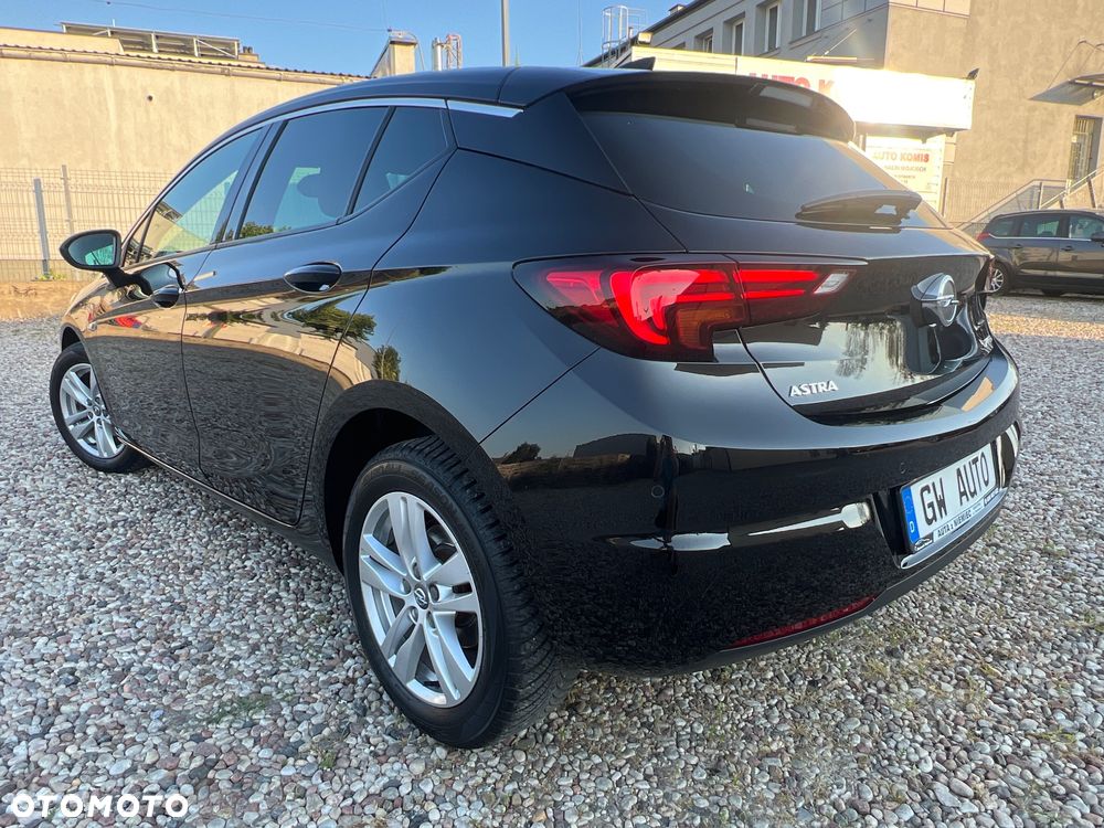 Opel Astra 1.4 Turbo Innovation - 10