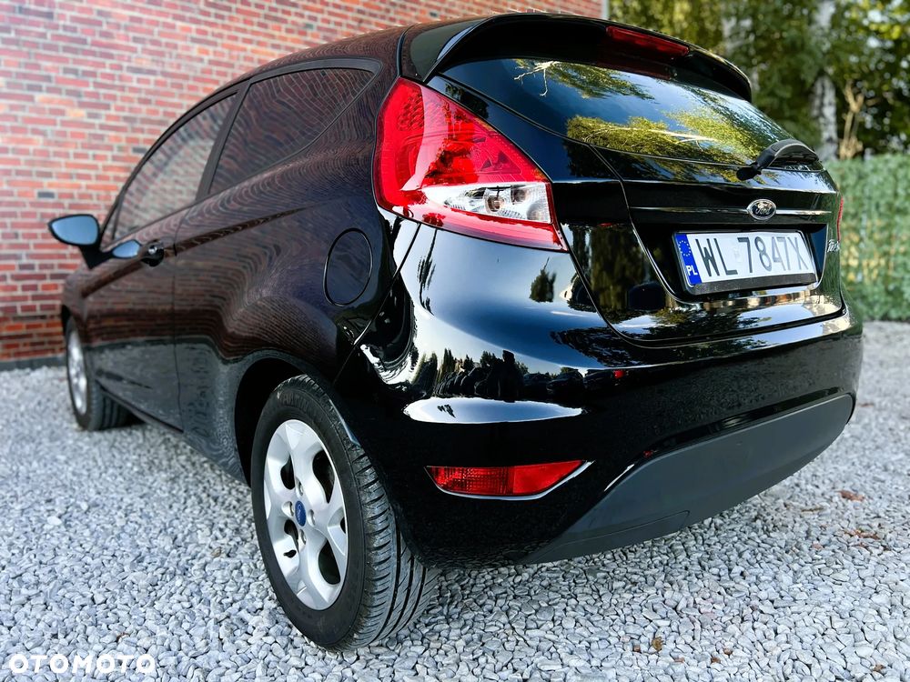 Ford Fiesta - 30