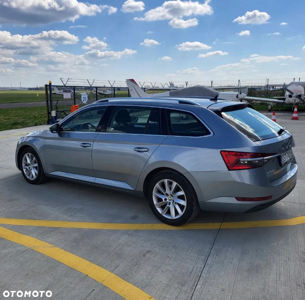 Skoda Superb 2.0 TDI SCR L&K DSG - 5