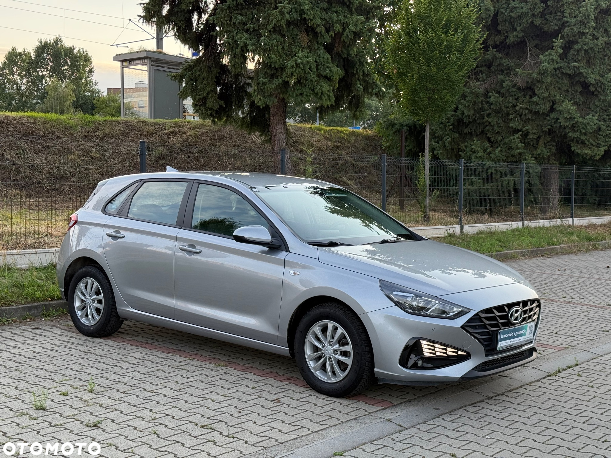 Hyundai i30 1.5 DPI Classic + - 31
