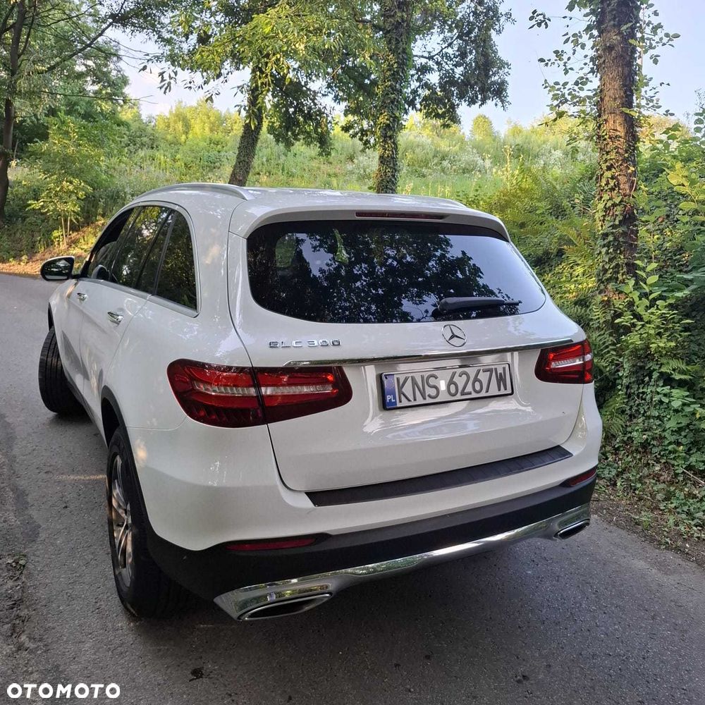 Mercedes-Benz GLC - 4