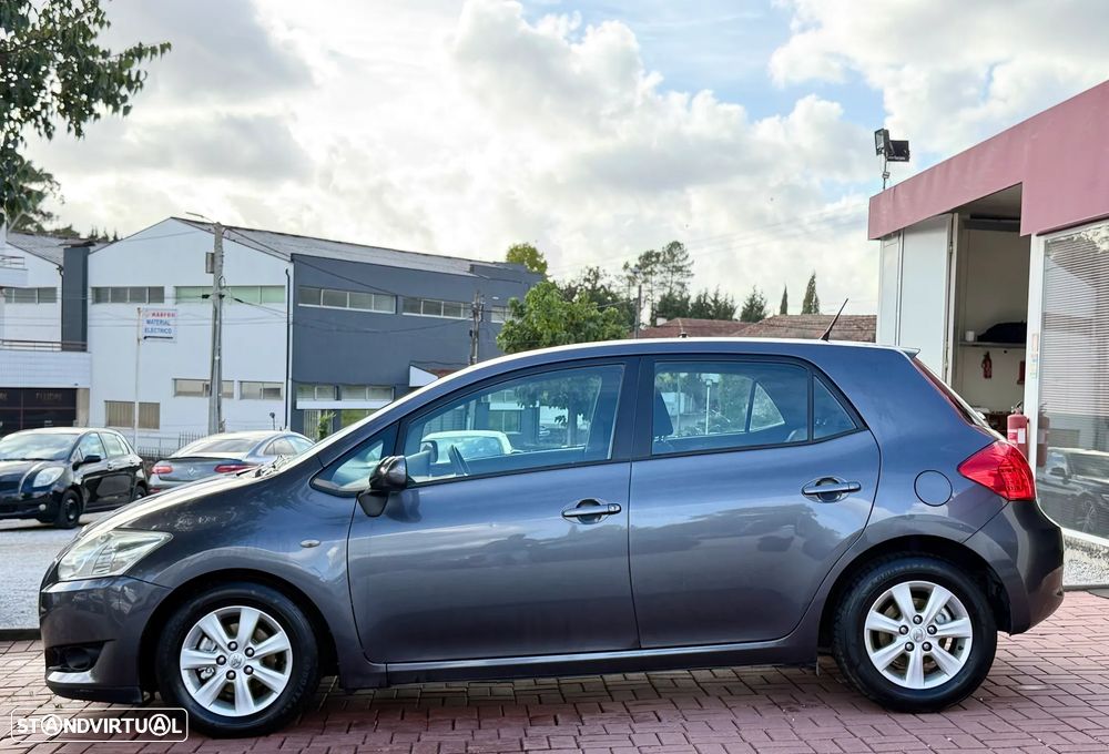 Toyota Auris 1.4 D-4D Sol DPF - 4