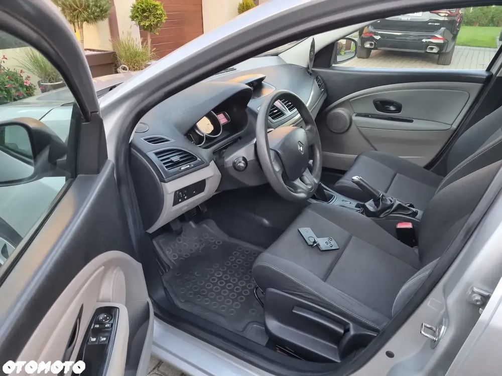 Renault Megane 1.6 16V Expression - 16