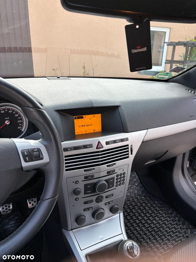 Opel Astra 1.8 Cosmo - 10